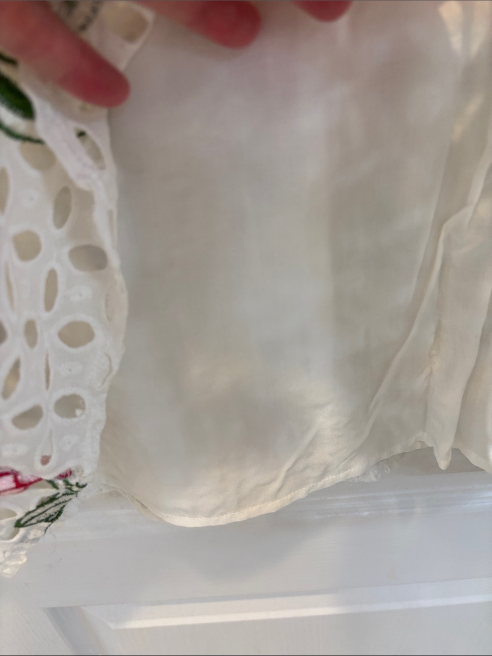 NWT Zara White Eyelet Dress with Pink & Green Floral Embroidery - Picture 6 of 11